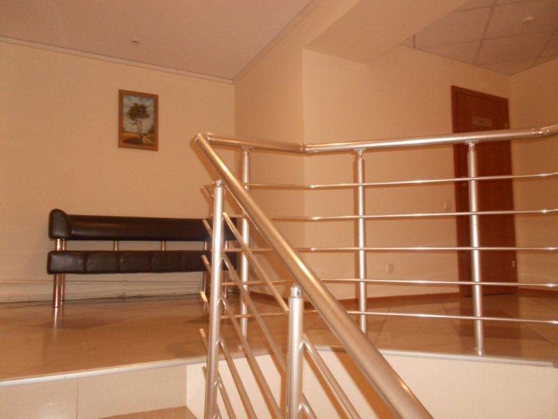 Нежитлове приміщення в м. Дніпро, площею 542,1 кв. м